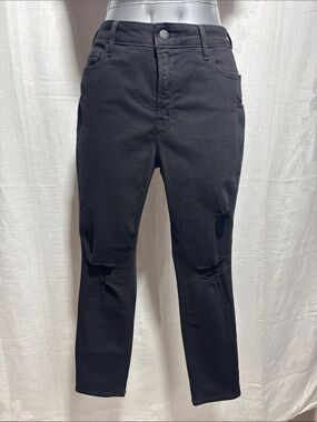 Old Navy Black Slim Skinny Jeans with Knee Distressing 104